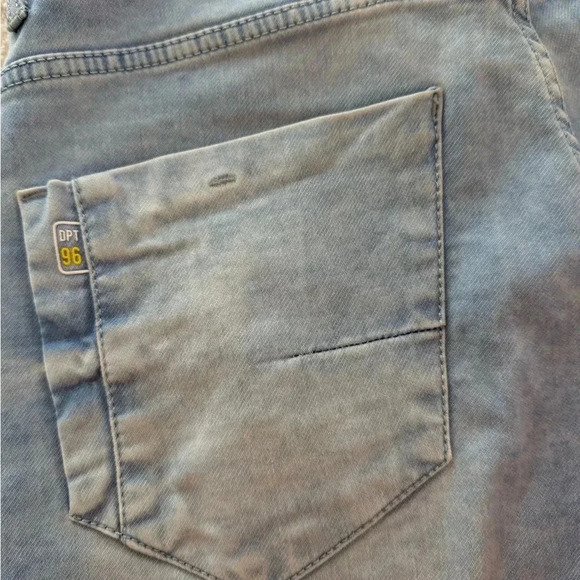 Black owl, designer jeans, size 32 light wash denim - Picture 10 of 13